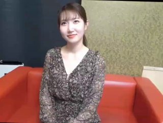 物怪天津少妇母狗M字开腿自慰 互换留联系方式